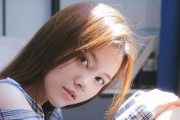 如何通过微信聊天激起不认识的女生的兴趣？（打破冰山，让陌生女孩主动找你聊天）