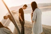 挽回丈夫出轨的婚姻危机（女人如何用正确的方法重新赢回丈夫的心（）