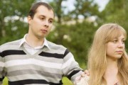 男人恋爱中最让女人崩溃的三件事（揭开男人恋爱中最让女人受不了的三大秘密，让你更懂他们！）