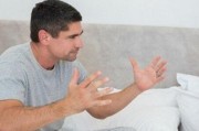 夫妻吵架后如何挽回爱情？（15个有效方法教你和伴侣重建感情）