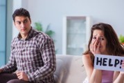 如何挽回出轨男人的心（15个步骤教你重新拥有他的心）