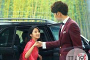 女友易劈腿的5种情况，如何应对？（从物质、精神、情感等层面分析女友容易被勾引的原因和解决方法）