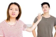 分手后如何挽回男友？（拉黑了怎么办？教你从多个方面挽回男友的心（）