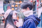 如何挽回异地恋女友被人追？（15个实用步骤，让你成功挽回爱情！）