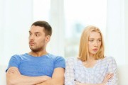 以情化解婚姻危机，女方纠缠的绝佳策略（如何处理婚外情女方的纠缠？）
