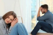 男友劈腿，挽回还是放弃？（劈腿原因、是否值得原谅、挽回的方法、决策的考量）