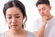 如何挽回不爱自己的老公？（重新点燃爱情的火花，拯救婚姻关系！）