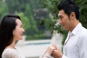 如何挽回因男友和家人不和而分手的感情？（家人和男友都是重要的，如何平衡？）