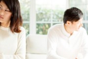 挽回爱情的艺术（以吵架后怎么挽回为例，掌握关键技巧）