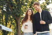 离婚娶了第三者，第三者是否会后悔？（探讨离婚娶第三者后第三者的感受及可能产生的后果）