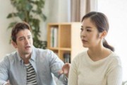如何挽回出轨的妻子，重建家庭幸福（婚姻危机如何处理？出轨女人的挽救方法、重建信任的技巧）