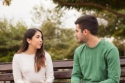 女友不愿意结婚怎么办（如何处理感情中的瓶颈？）